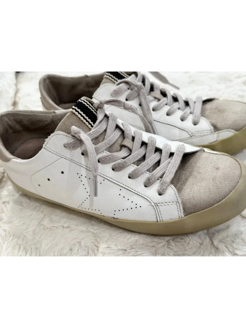 Women’s Shu Shop sneakers. Size 6.5